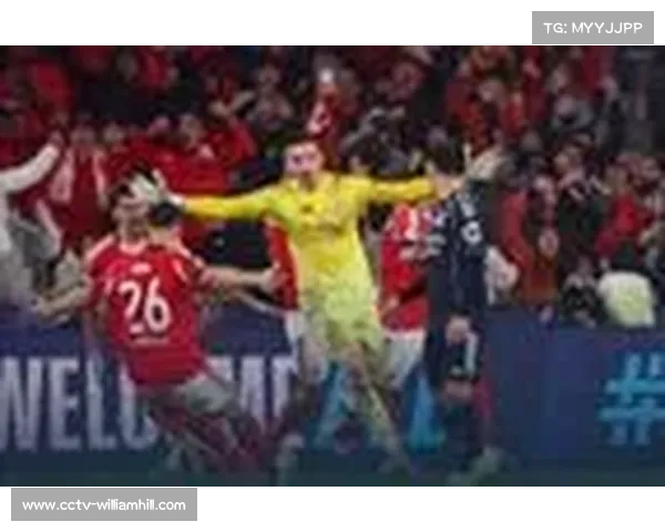 维蒂尼亚点球被扑,巴黎错失扳平良机后由杜埃吹响反攻号角 维蒂尼亚点球被扑,巴黎错失扳平良机后由杜埃吹响反攻号角